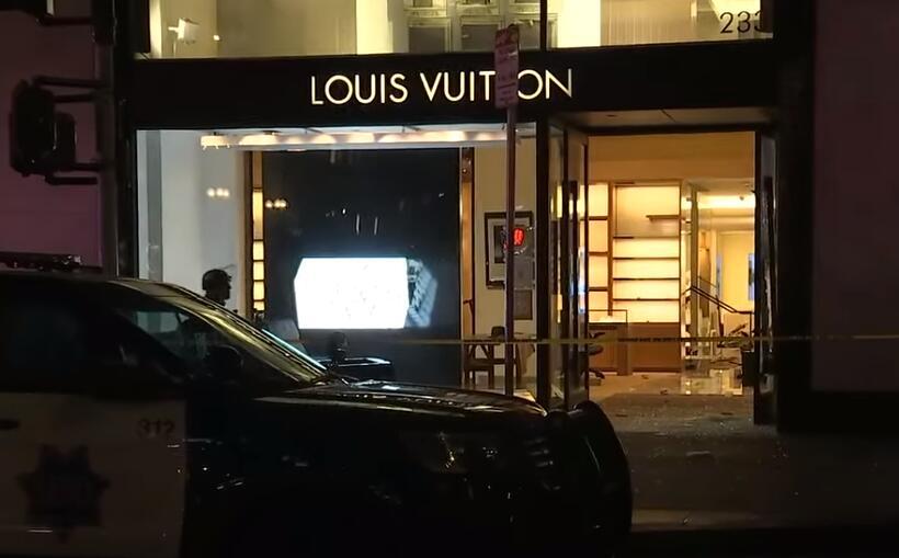 又见“零元购”：旧金山一LV商店遭洗劫，警方敲砸车窗追捕嫌犯